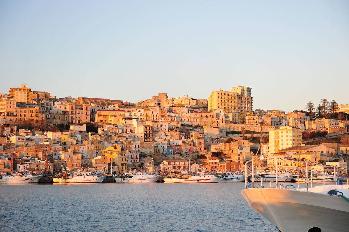 1200px-318_Sciacca_Ag_-_Sicily.jpg
