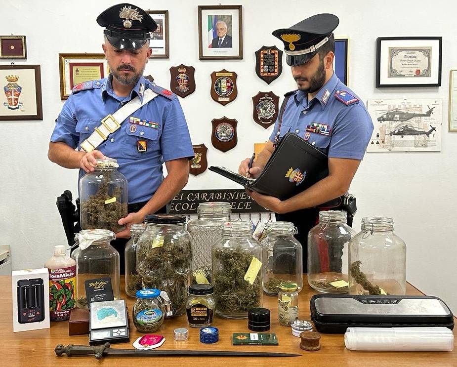 DROGA-CARABINIERI.jpg