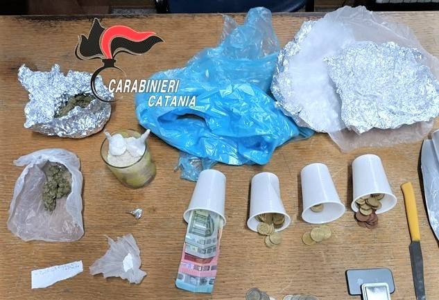 FOTO-ARRESTI-PALAGONIA.jpg