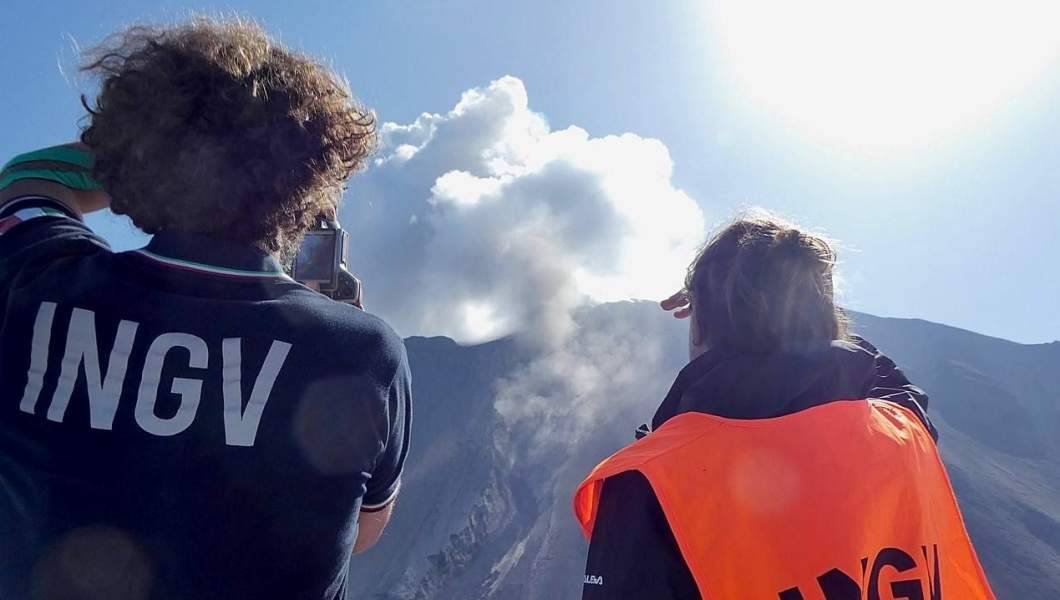 Ingv-Catania-a-Stromboli.jpg