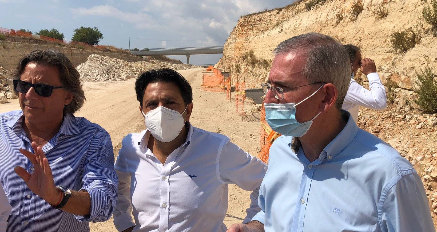 Marco-Falcone-sopralluogo-sulla-Siracusa-Gela.jpeg