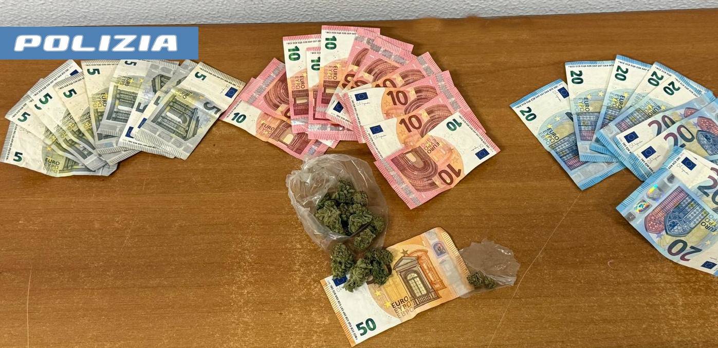 PUSHER-A-DOMICILIO-ARRESTATO-DALLA-POLIZIA-DI-STATO.jpg