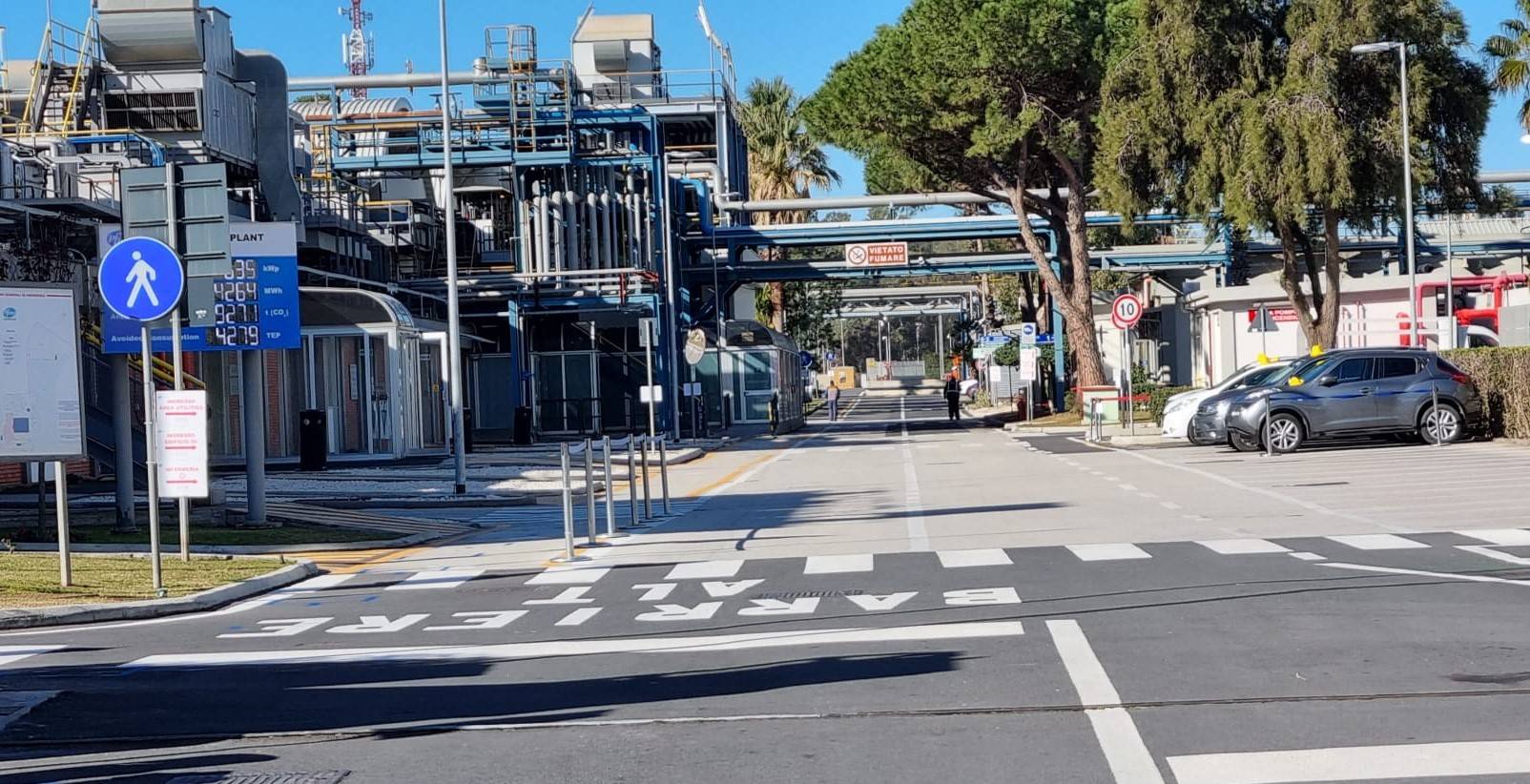 Pfizer-Catania-stabilimento.jpg