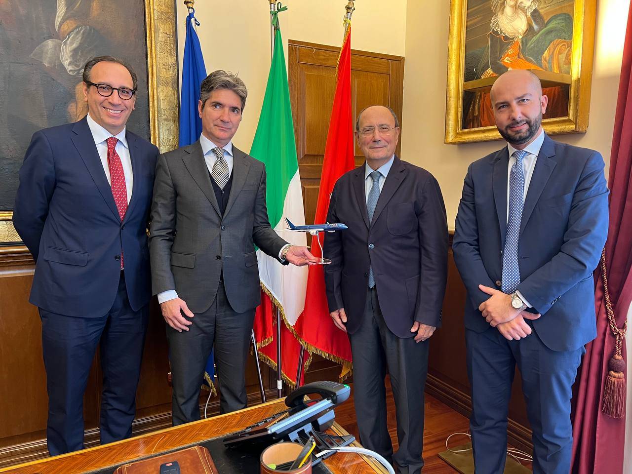 Schifani-e-Arico-con-vertici-Ita-Airways.jpeg