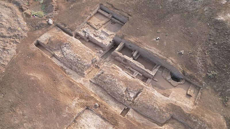 Veduta-aerea-sistema-fortificazione-e-edifici-annessi.jpg