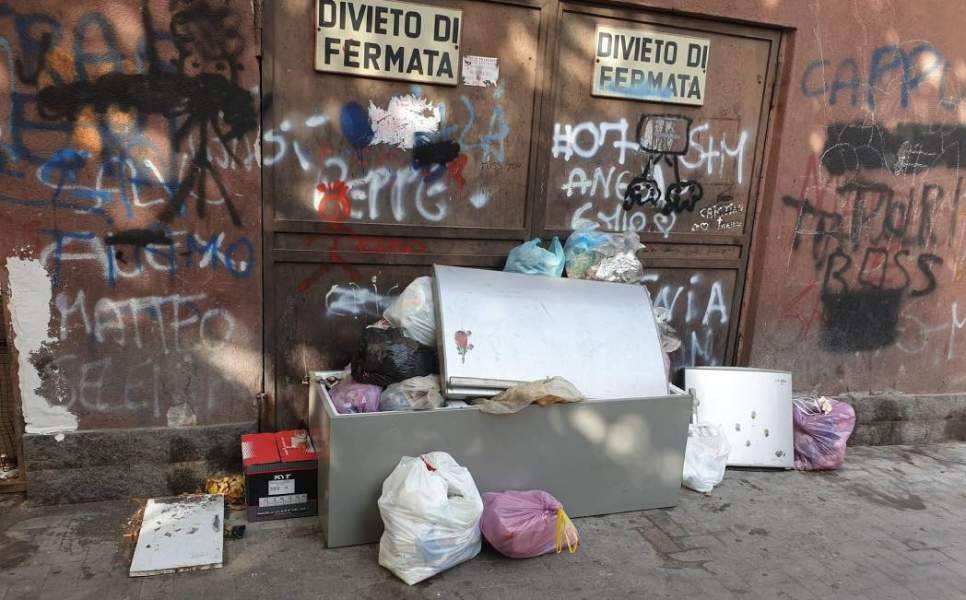 Via-Grotta-Magna.jpg