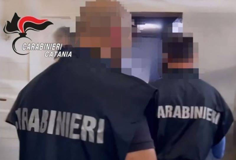 arresto-catturando-n.-inv.jpg