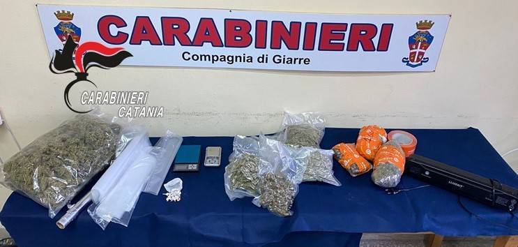 arresto-x-droga-CC-Giarre.jpg