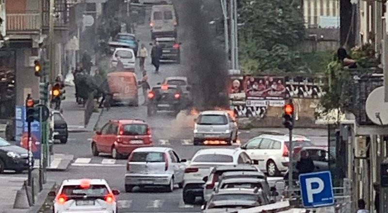 auto-incendiata.jpg