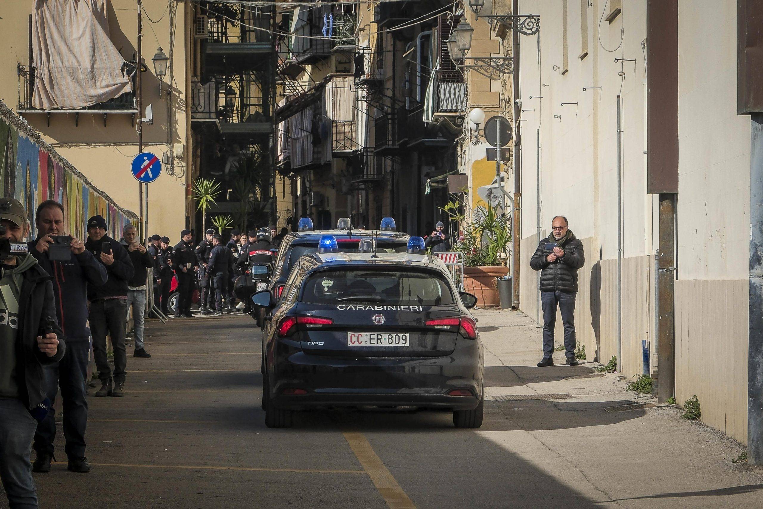 carabinieri-scaled.jpeg