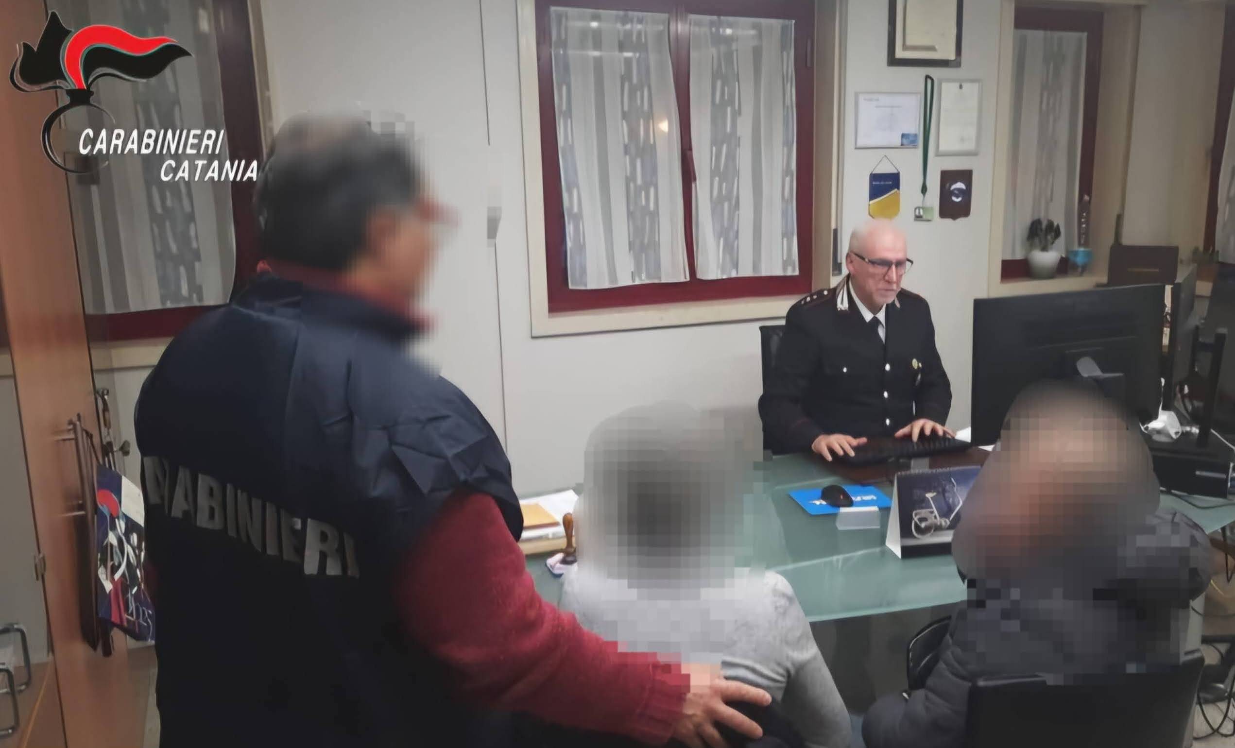 carabinieri-violenza.jpg