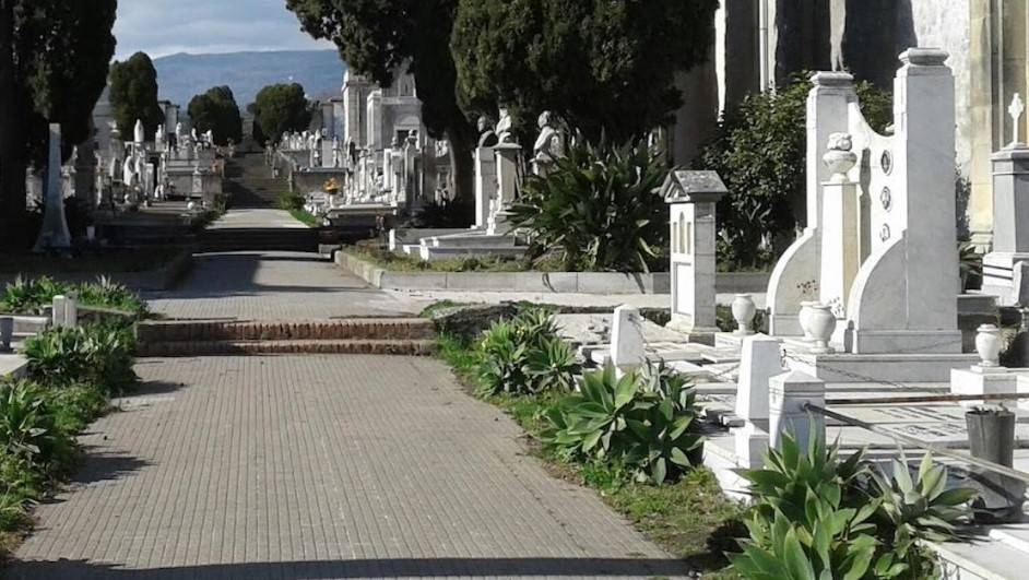 cimitero-giarre.jpg
