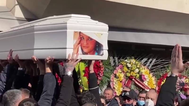 funerali2.jpg