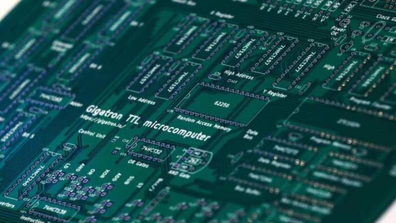 microchip.jpg