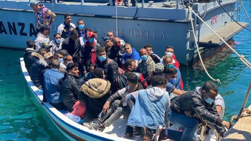 migranti.jpg