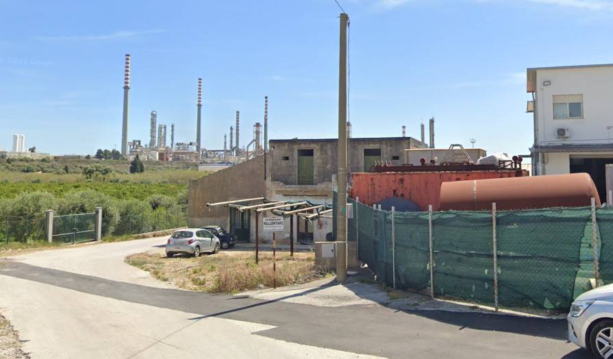rafineria-augusta.jpg