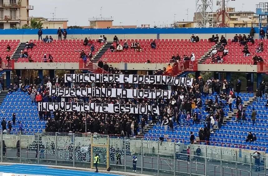 striscione-1.jpg