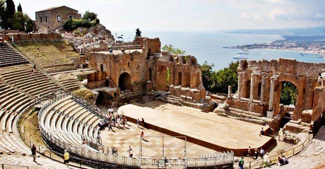teatro-antico-3.jpeg